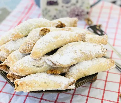 Cornulețe fragede cu osânză ca-n Banat