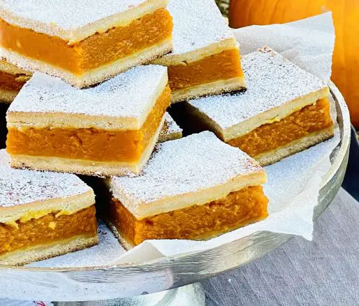 Plăcintă cu dovleac fragedă și aromată