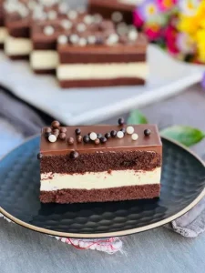 Kinder felie de lapte