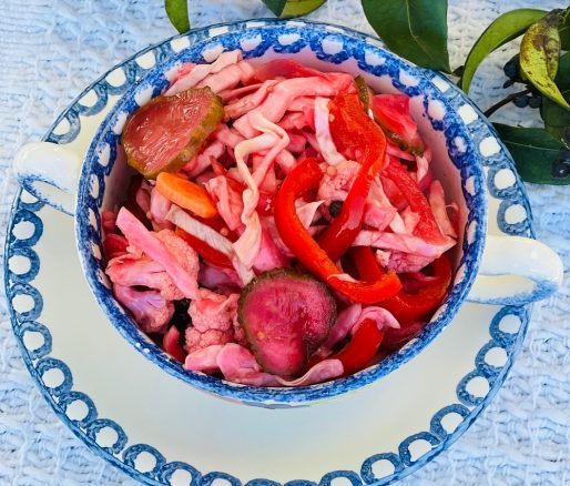 Salată de murături asortate la borcan pentru iarnă fără oțet și fără conservanți