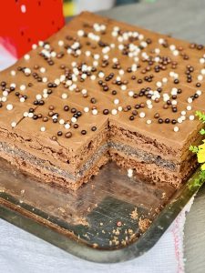 Prăjitura Olimp cu ciocolată și mac