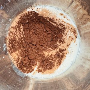 Piersici umplute cu nucă și ciocolată