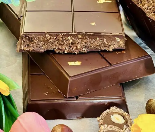 Ciocolată Ferrero Rocher în stil Dubai