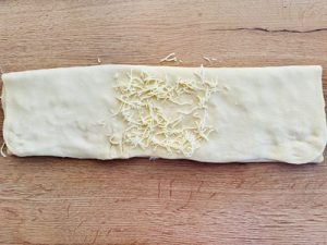 Pogăcele cu cartofi și mozzarella