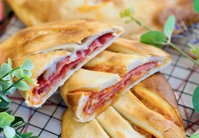 Pizza calzone