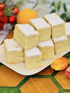 Millefeuille - Tort Napoleon - Crempită - Cremeschnitten - Cremșnit