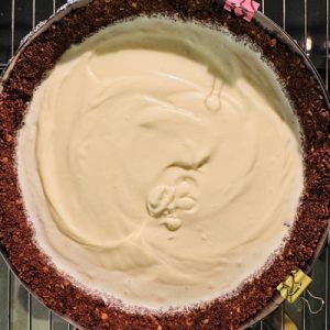 Cheesecake Banoffee cu banane și caramel 