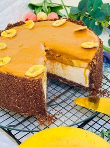 Cheesecake Banoffee cu banane și caramel 