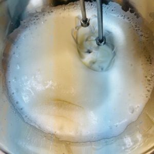 Prăjitură Căpșunica cu mousse de iaurt