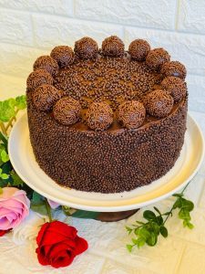 Tort Brigadeiro - Bolo Brigadeiro