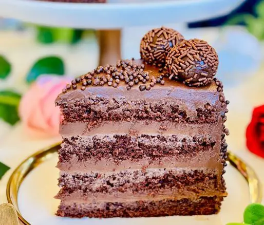 Tort Brigadeiro - Bolo Brigadeiro