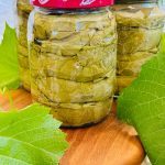 Frunze de vița de vie la borcan pentru sarmele
