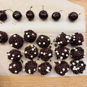 Tort Brigadeiro cu vișine