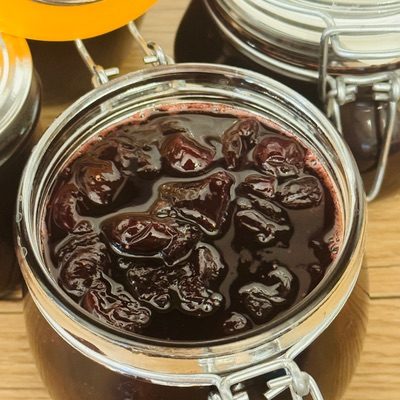 Dulceață de cireșe cu vișine ca la bunica acasă