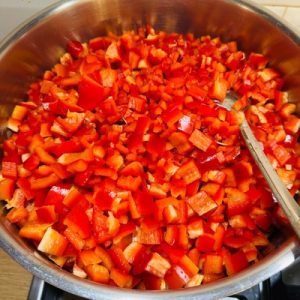Tocană de legume cu orez la borcan pentru iarnă