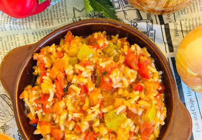 Tocană de legume cu orez la borcan pentru iarnă