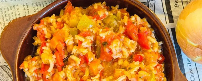 Tocană de legume cu orez la borcan pentru iarnă