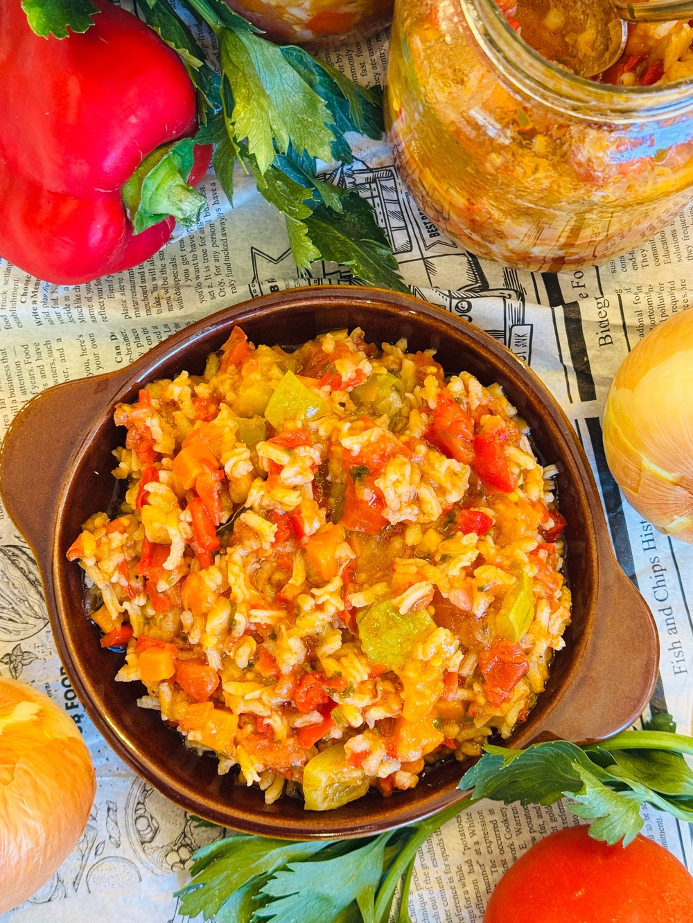 Tocană de legume cu orez la borcan pentru iarnă