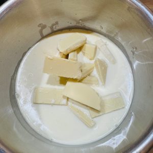 Foi cu miere umplute cu cremă de ciocolată și fistic 