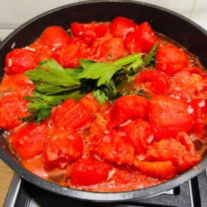 Ketchup de casă fără zahăr și fără conservanți