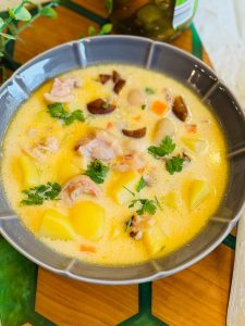 Ciorbă de cartofi cu unghii de porc - Colagen natural făcut acasă