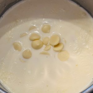 Vis tropical cu jeleu de ananas și cremă de Raffaello