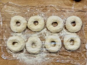 Bagels clasici cu semințe - Covrigi evreiești