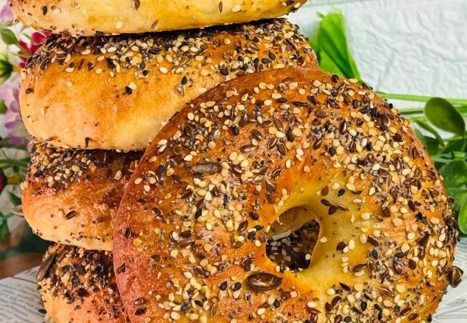 Bagels clasici cu semințe - Covrigi evreiești