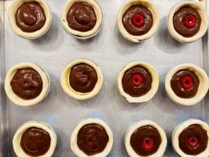 Pastéis de nata cu ciocolată și zmeură