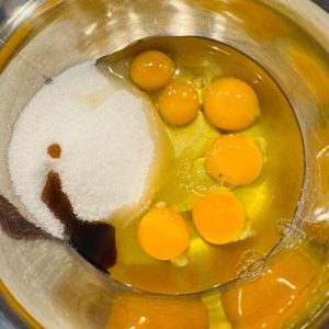 Tort Tiramisu Creamy cu miere