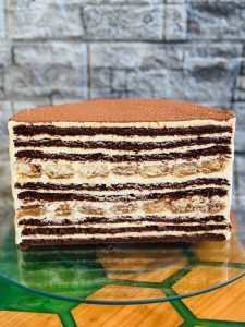 Tort Tiramisu Creamy cu miere