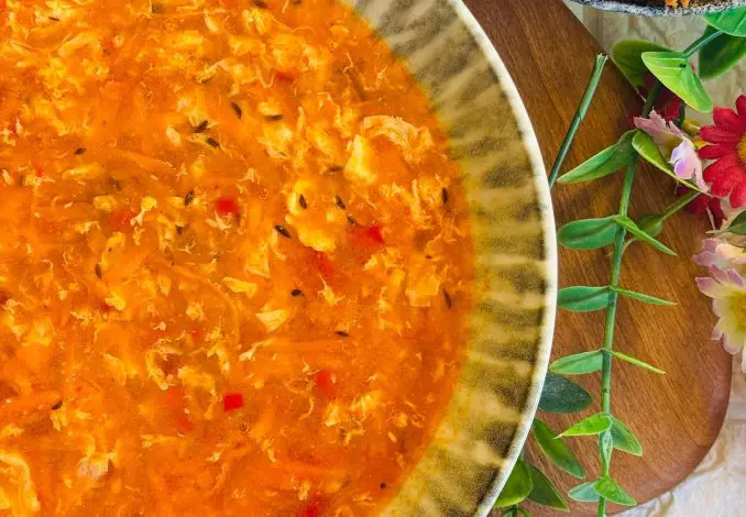 Supă de chimen cu zdrențe de ouă și crutoane ca-n Ardeal