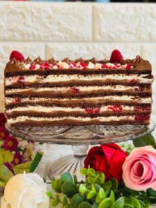 Tortul Inimii Mele - Foi cu miere, cremă de ciocolată și zmeură