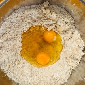 Fursecuri fragede cu miere și ciocolată - Biscuiți glazurați