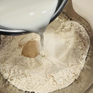 Rotunde cu vișine și brânză dulce