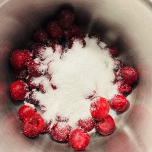 Rotunde cu vișine și brânză dulce