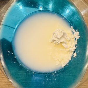 Rotunde cu vișine și brânză dulce