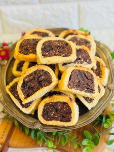 Biscuiți cu cireșe si cacao