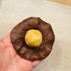 Fursecuri lalea cu nucă și cacao