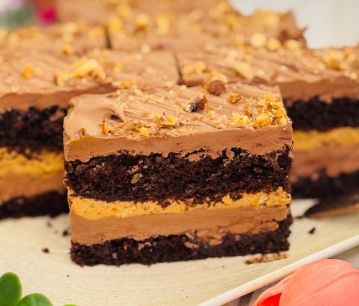 Prăjitura burghezului cu nucă, caramel și ciocolată