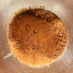 Prăjitura Kati cu foaie sfărmată și bezea