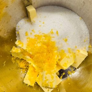 Chec glazurat cu lămâie - Rețetă Georgiana Radu