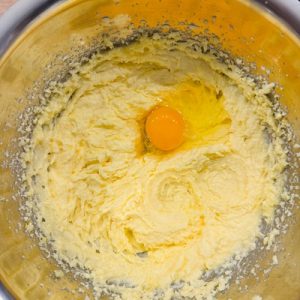 Chec glazurat cu lămâie - Rețetă Georgiana Radu