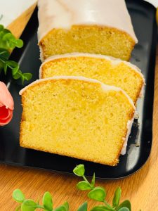 Chec glazurat cu lămâie - Rețetă Georgiana Radu