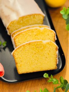 Chec glazurat cu lămâie - Rețetă Georgiana Radu