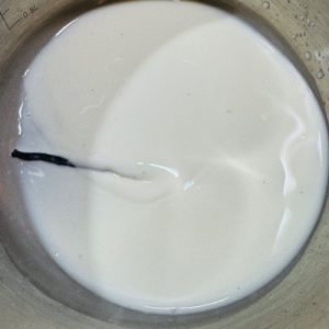 Tort Tiramisu cu cremă de vanilie