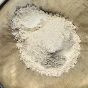 Tort Tiramisu cu cremă de vanilie