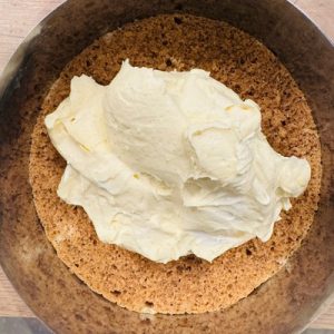 Tort Tiramisu cu cremă de vanilie