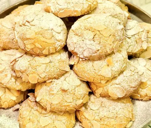 Fursecuri cu migdale