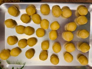 Fursecuri cu nucă și dulceață – rețetă tradițională, fragede și aromate